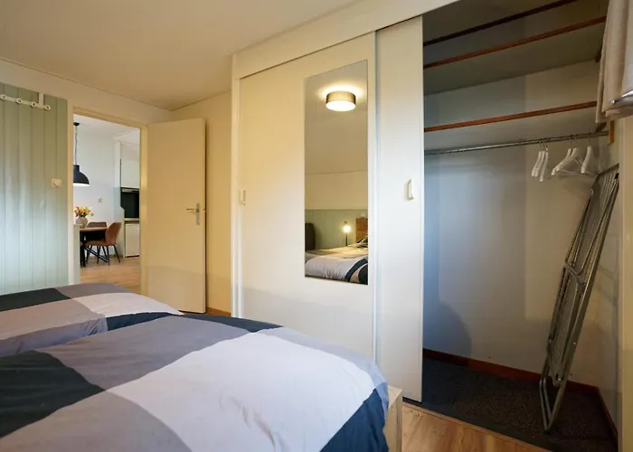 Сasa de vacaciones De Berkelstee