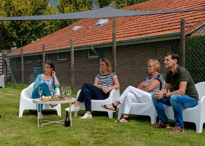 De Berkelstee Semesterbostad *